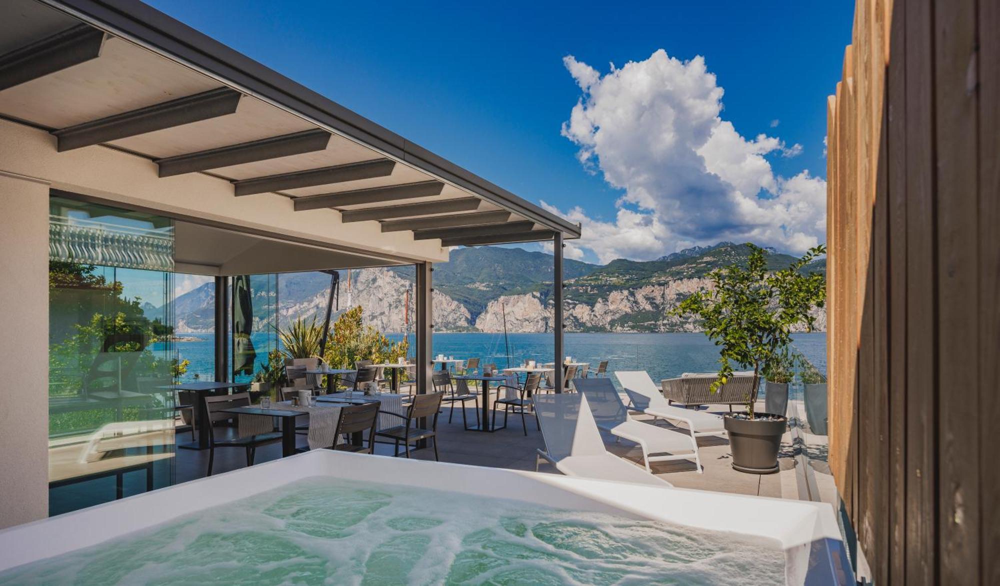 Hotel Gabbiano Malcesine Exterior foto